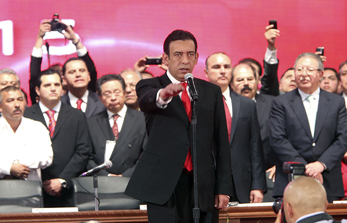 110304_ANIV-LXXXII-PRI_TOMA-PROTESTA_179